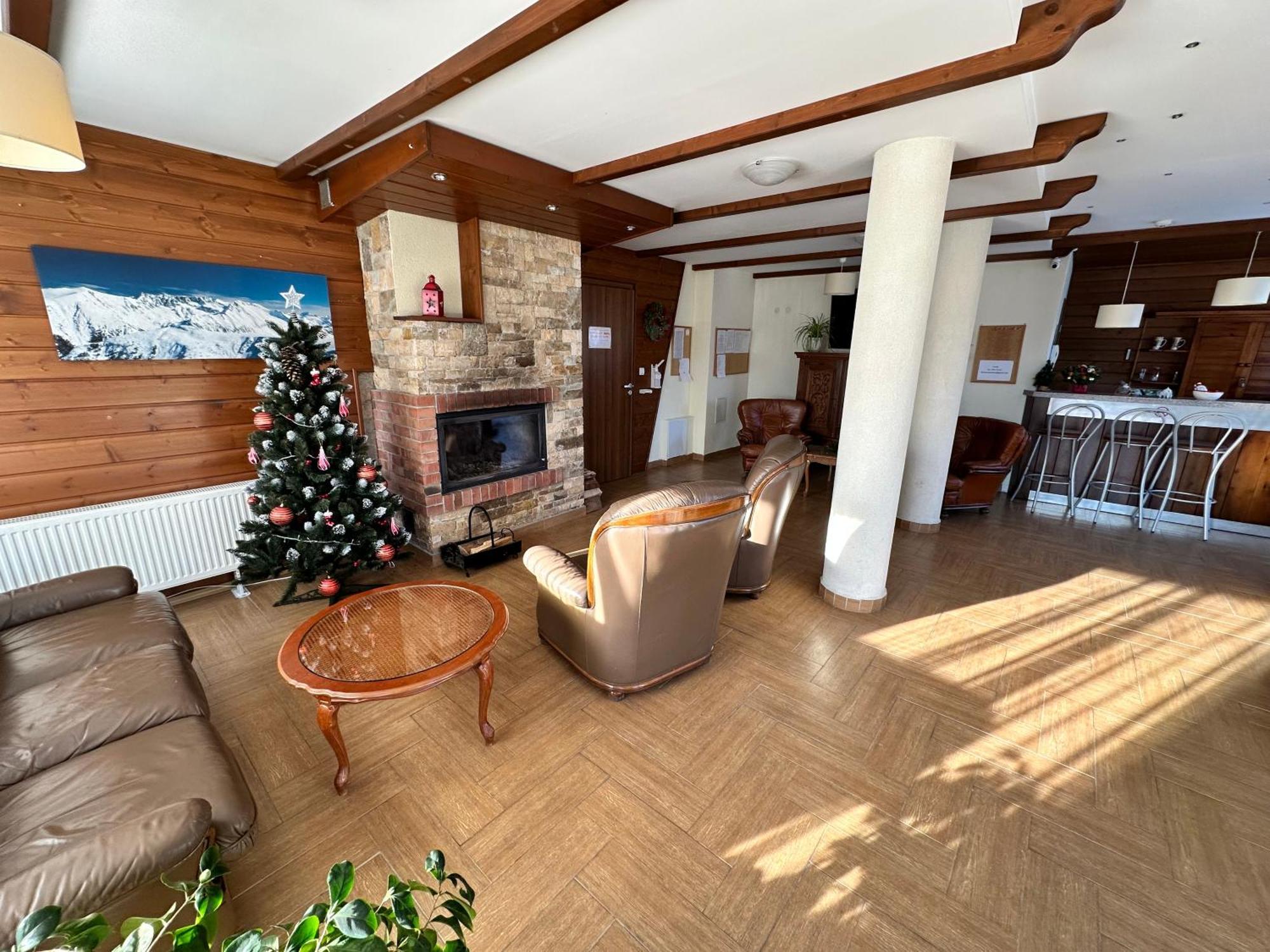 Pine Tree - Charming Apartament Bansko
